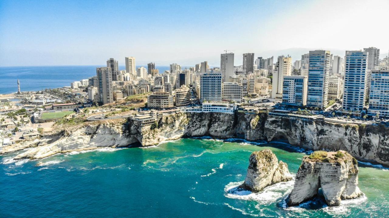 Aparthotel Raouche Arjaan By Rotana Beirut Exterior foto