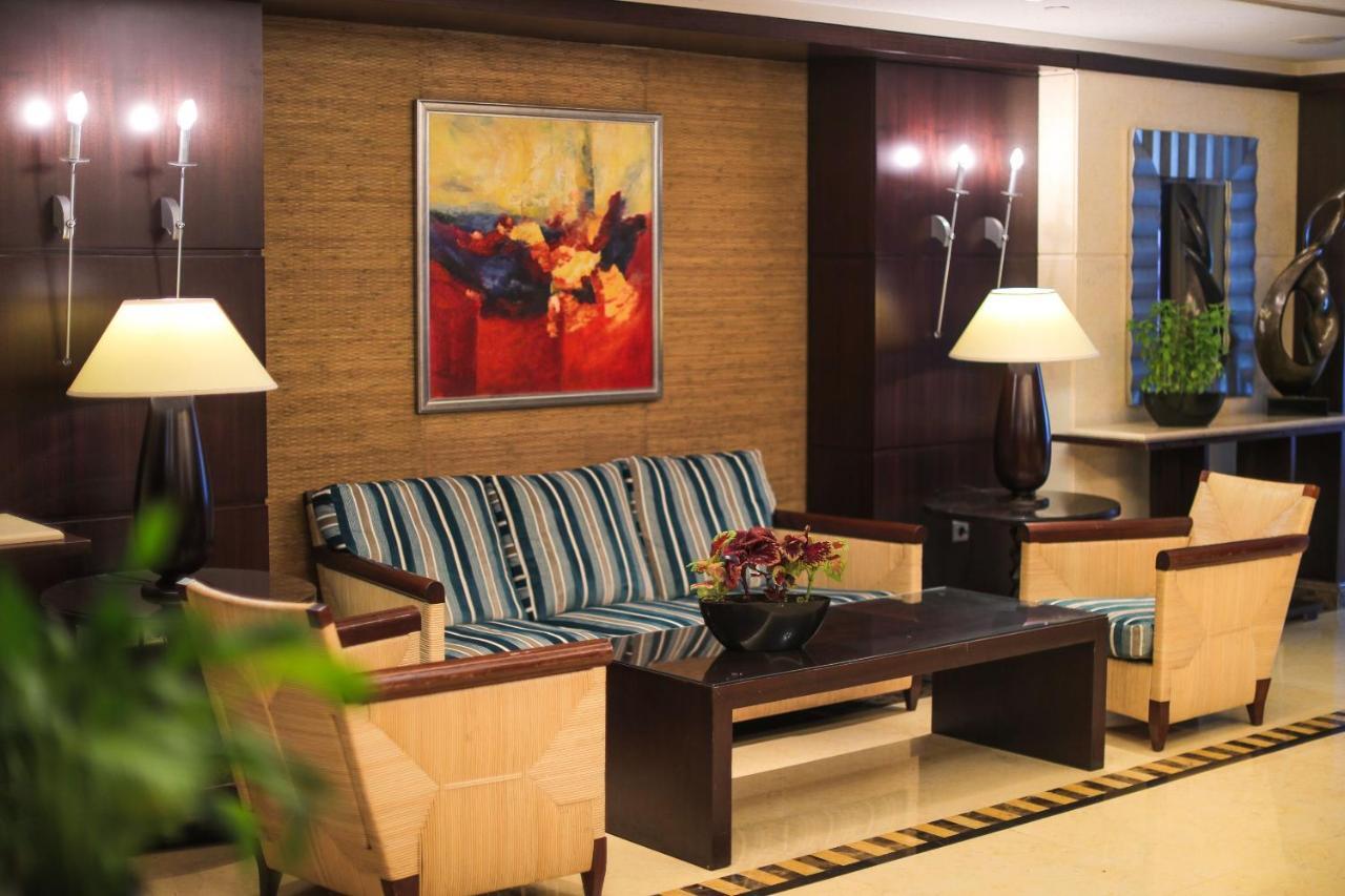 Aparthotel Raouche Arjaan By Rotana Beirut Exterior foto